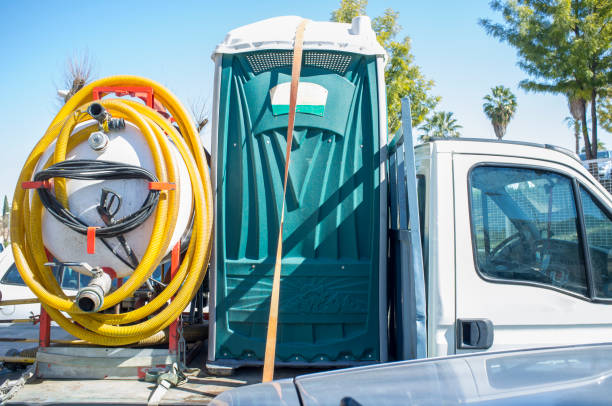 Portable Toilet Options We Offer in Hudson Oaks, TX